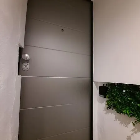 Luxury La Terrazza Sul Di בית הארחה
